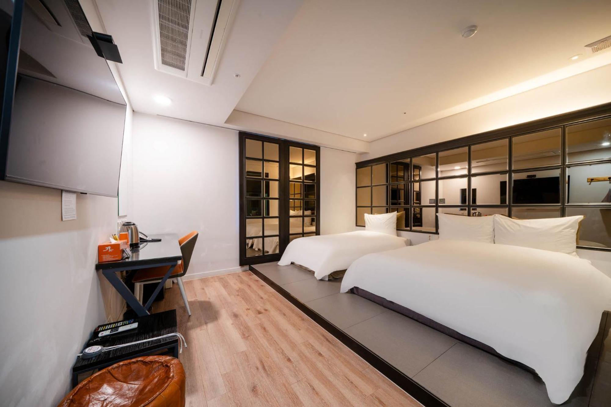 Jb Design Hotel Пусан Экстерьер фото