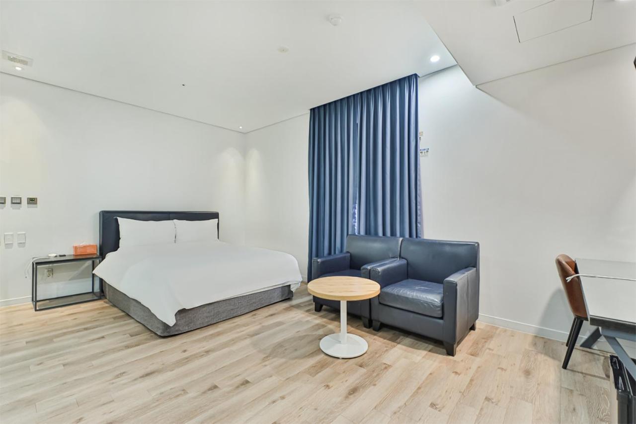 Jb Design Hotel Пусан Экстерьер фото